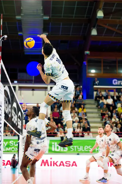 Grand Nancy Volley Ball vs L'Abeille Girondine — photo 10